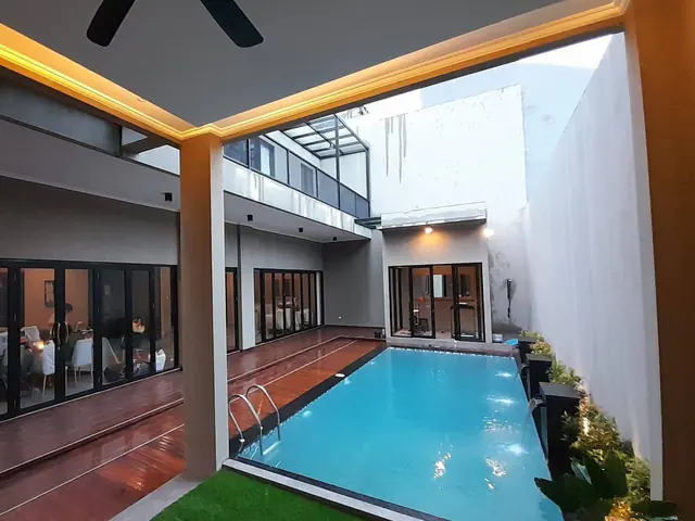 Portofolio kolam renang Benua Karya Pools 15