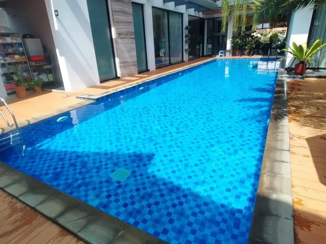 Portofolio kolam renang Benua Karya Pools 17